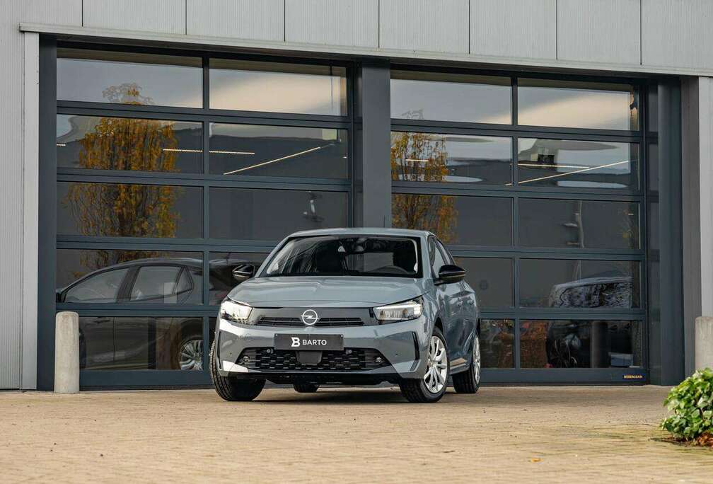 Opel 100 PK MT6  Camera  Parkeersens. v&a   Dodeh...