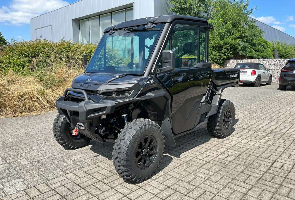 XU HD11 T // INCL. LUXE GESLOTEN CABINE!