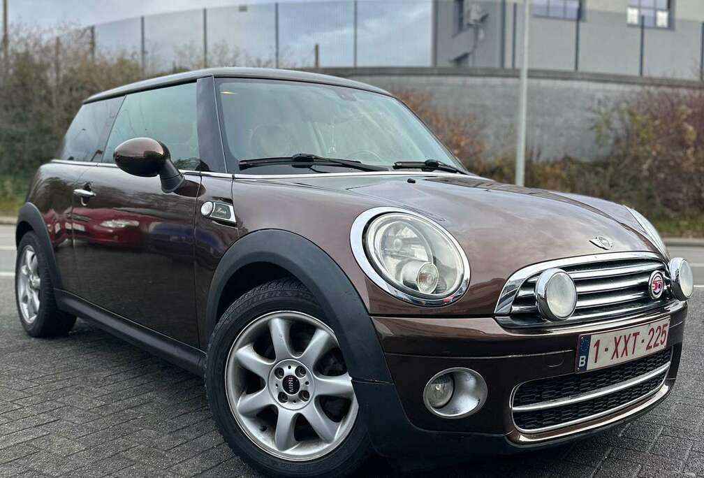 MINI Mini 1.6 D Cooper Mayfair DPF