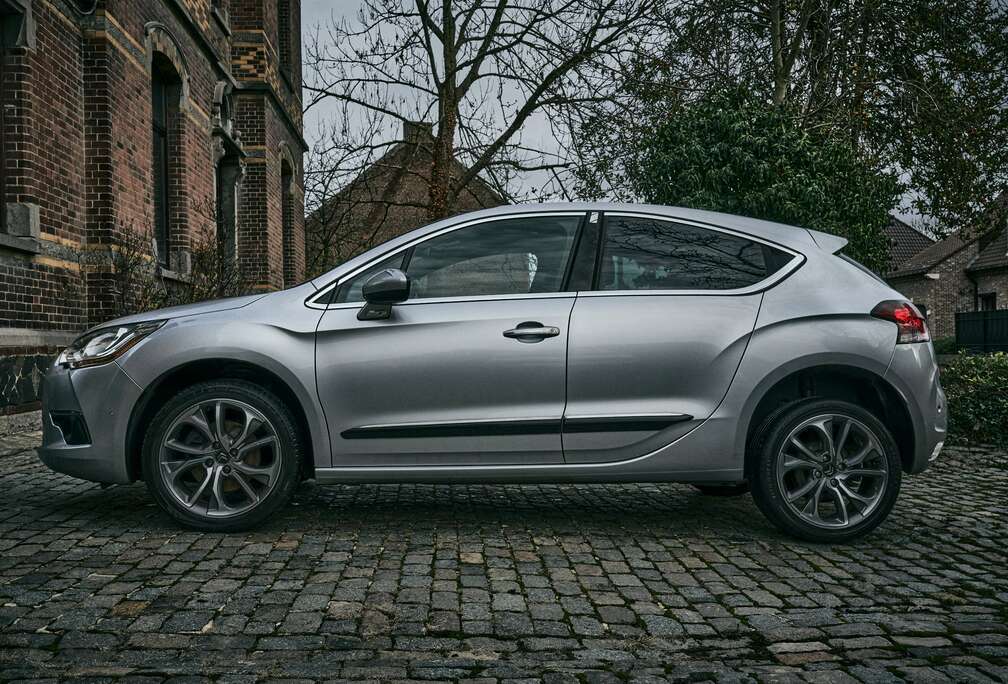 2.0 Blue HDI SPORT CHIC