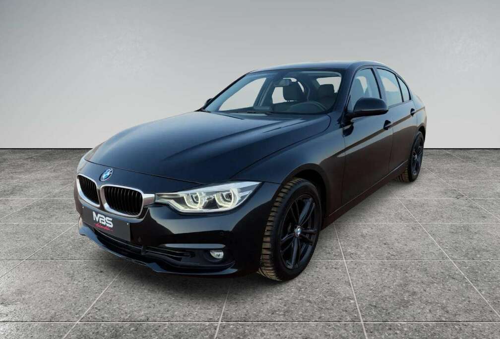 BMW 318i *Sport Line *CUIR *GPS *FEUX LED *CAPTEURS