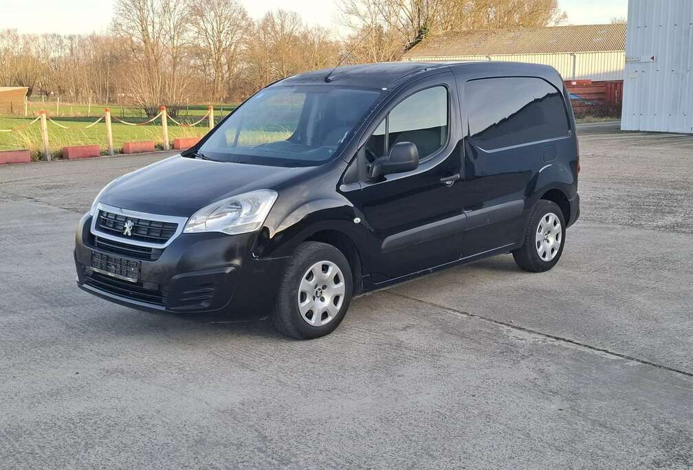 Peugeot 1.6 HDi 90  Komfort Pharma Edition