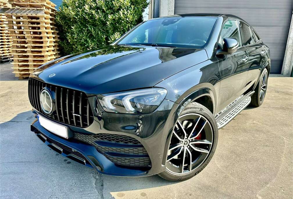 Mercedes-Benz Coupé d 4-Matic AMG LINE TOPSTAAT