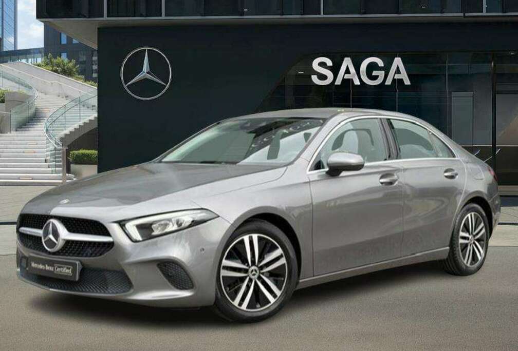 Mercedes-Benz Berline Luxury Line