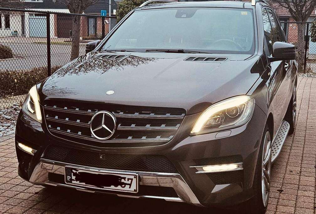 Mercedes-Benz ML 350 BlueTEC 4MATIC 7G-TRONIC