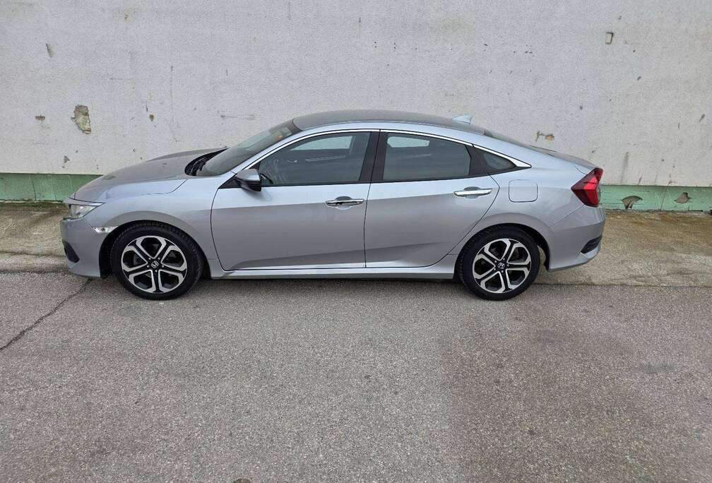 Honda Civic 1.4i GT i-SHIFT