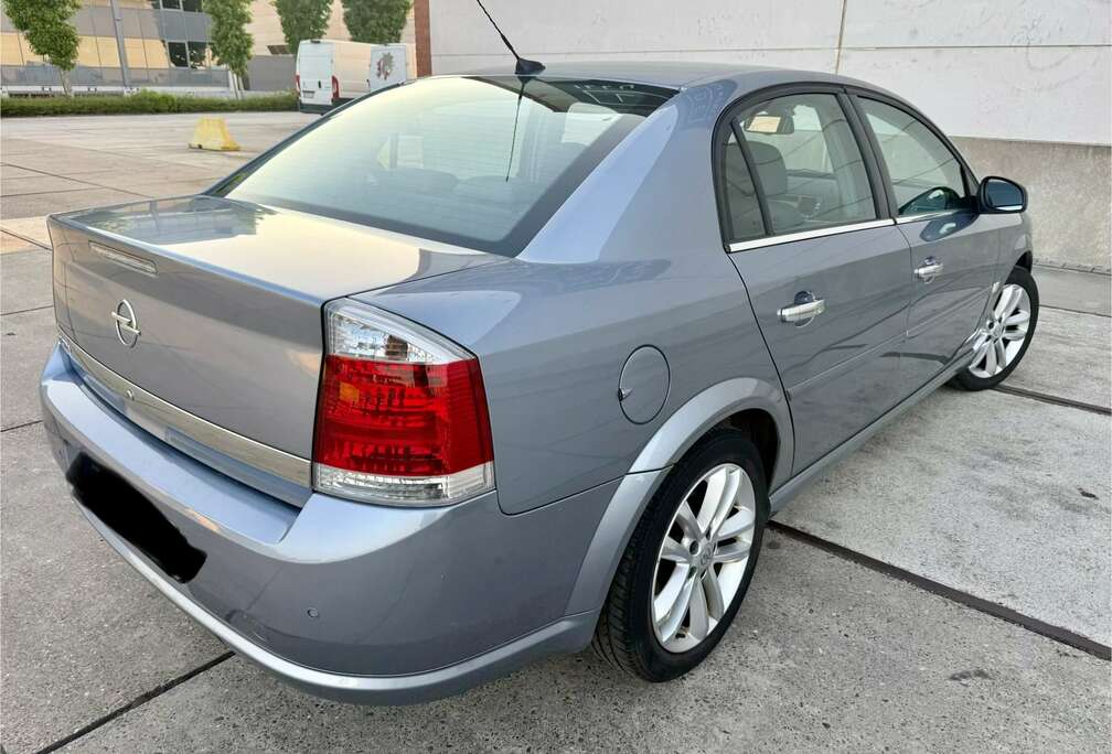 Opel 1.8i XE 16v Edition 2000