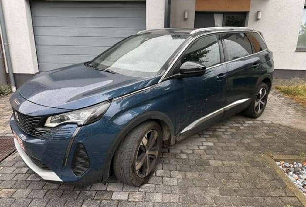 Peugeot 5008 1.5 GT Pack, 7 places, attache remorque