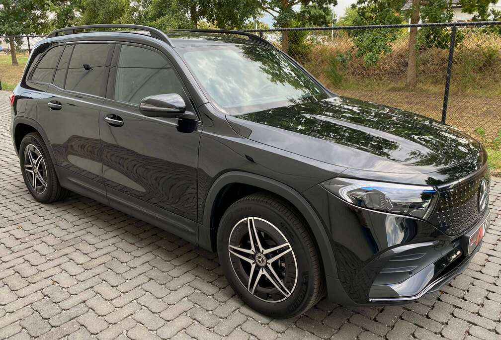 Mercedes-Benz + ExtendedRange AMG & NIGHT DistronicPlus/18\