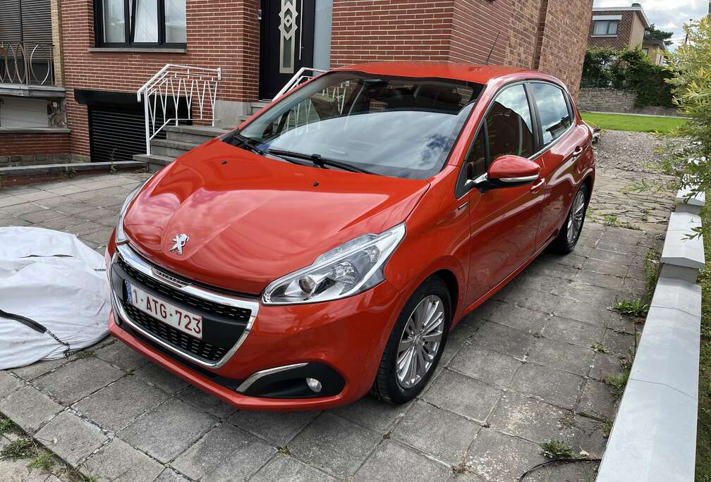 Peugeot 1.5 BlueHDi Allure