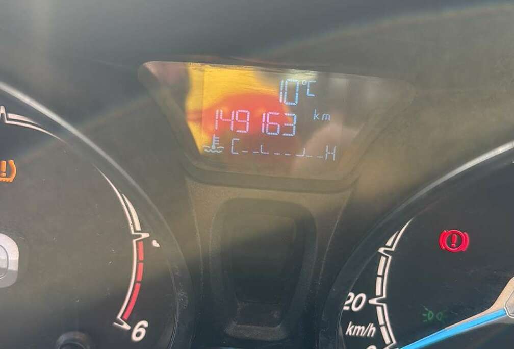 Ford 1.5 TDCi Sync Edition