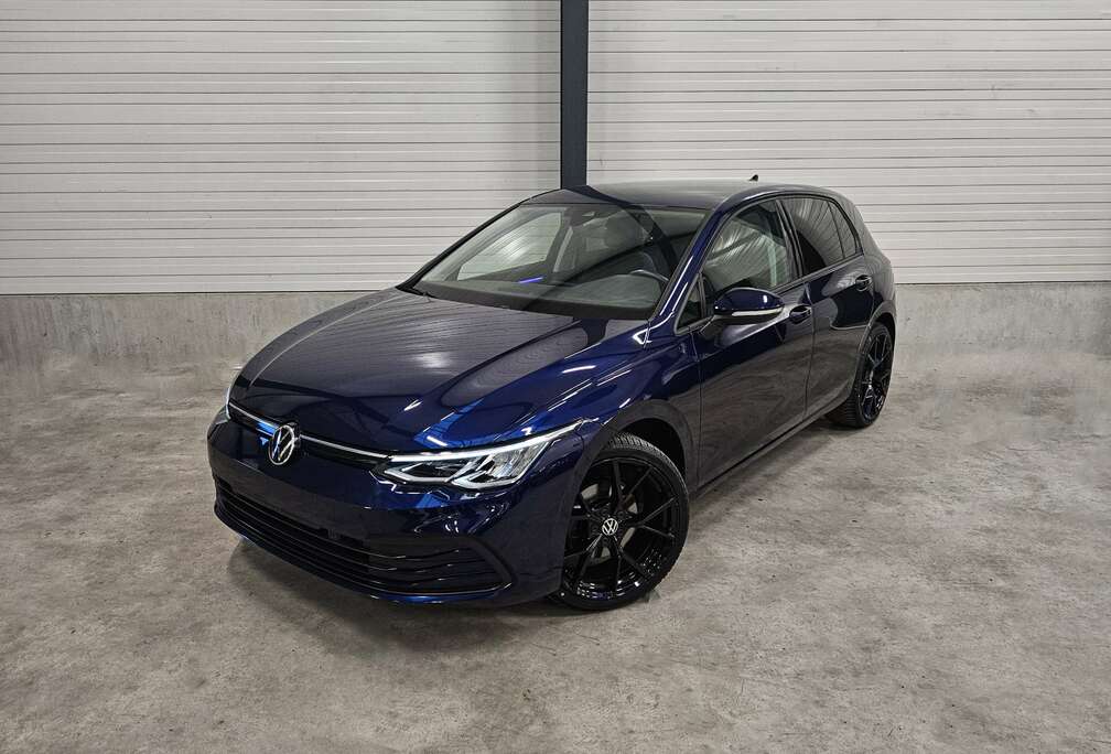 Volkswagen  AUTO  19\' R-LINE  APPLE CARPLAY  TVA