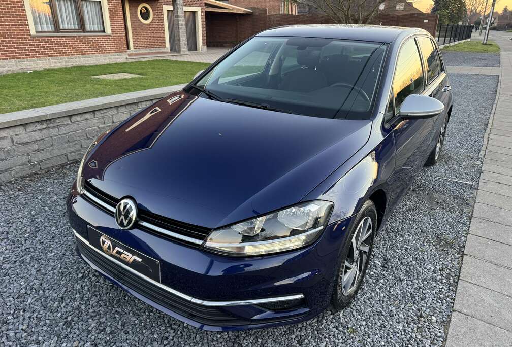 Volkswagen Golf 1.0 TSI BMT Sound NAVI/CARPLAY/CAMERA