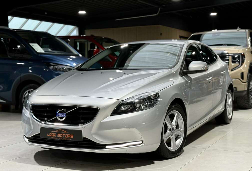 Volvo 2.0 D2 Euro- 6 120cv GPS CRUISE CLIM TEL PDC JA16