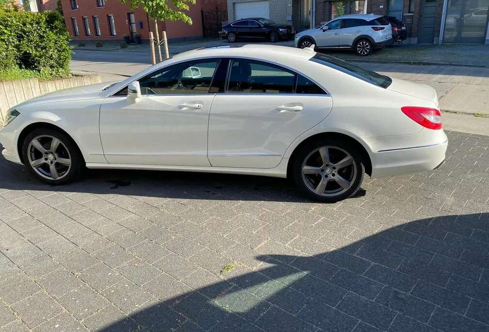 Mercedes-Benz CLS 250 CDI DPF BlueEFFICIENCY 7G-TRONIC