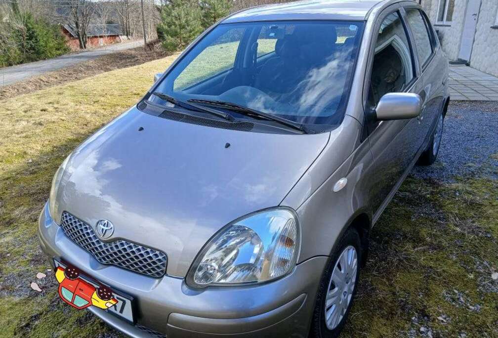 Toyota Yaris 1.0i VVT-i 16v Linea Luna