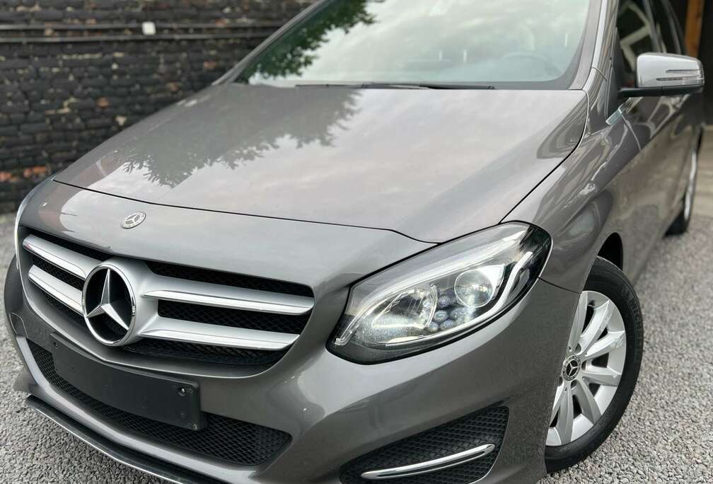 Mercedes-Benz BE Edition ( 11.982 € HTVA ) CAMÉRA+CAR-PASS +P