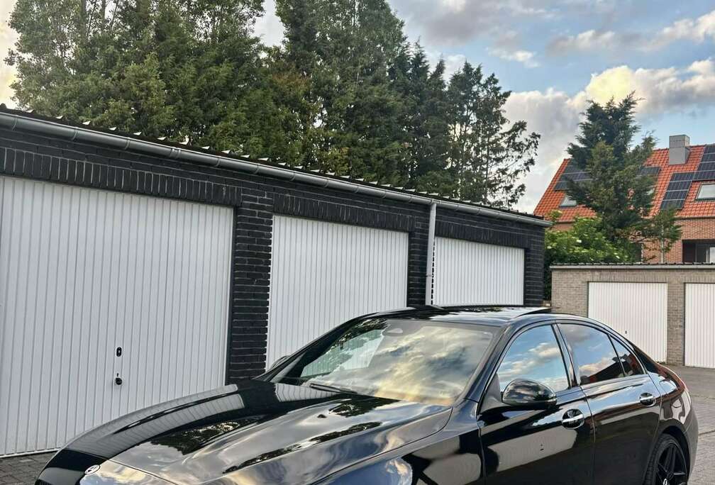 Mercedes-Benz AMG Line (230 kW)