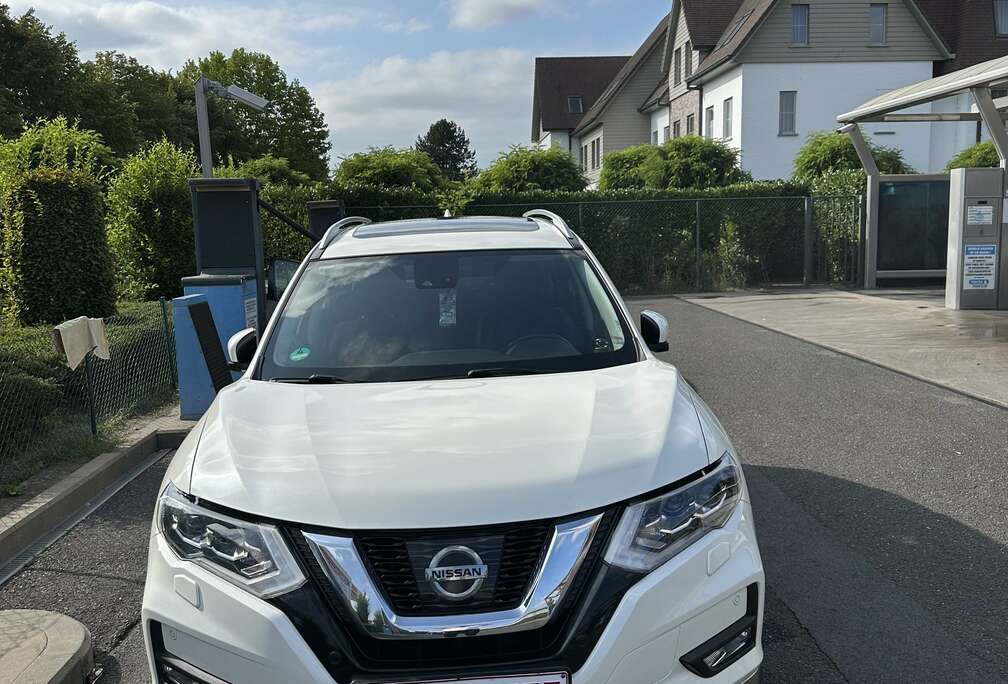 Nissan 1.6 DIG-T Tekna
