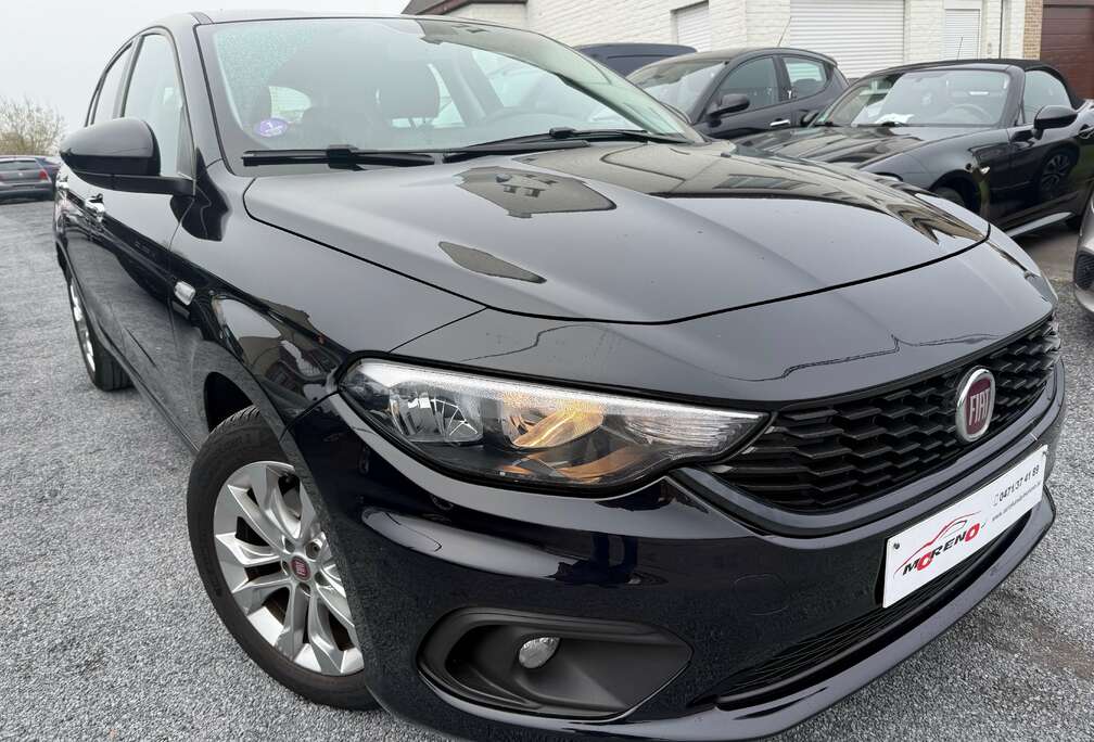 Fiat Tipo 1.4 16V Lounge navi 12 M waarborg