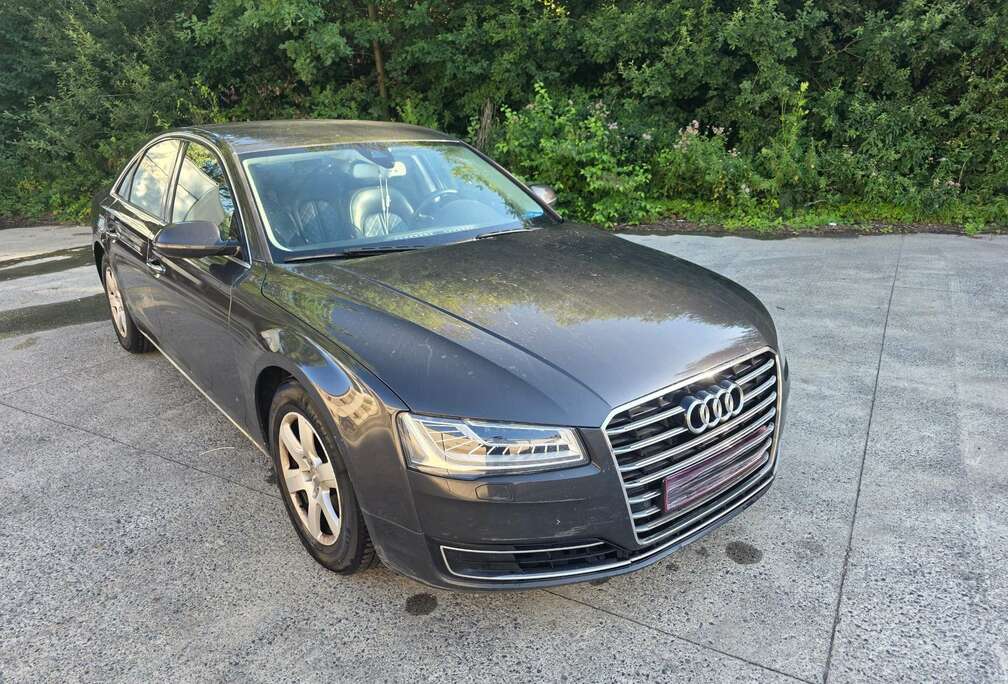 Audi A8 V6 3.0TDI 258DPF Clean Diesel QuattroTiptronic8
