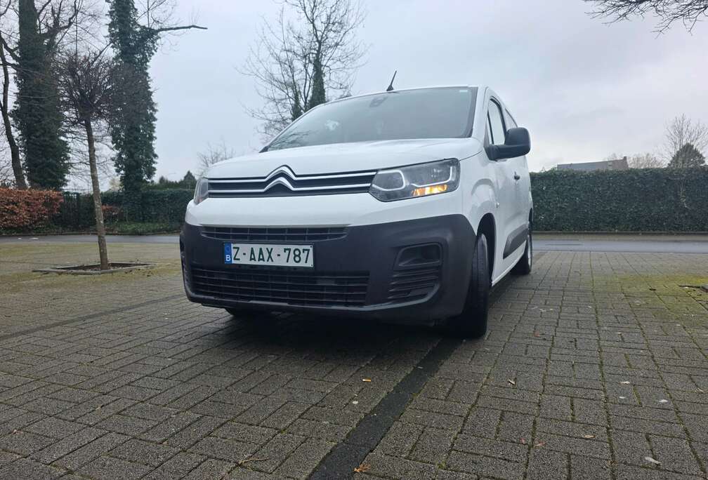 Citroen 1.5 HDI-LIRE ANNONCE SVP?ROULE IMPECCABLE-SIR RDVS