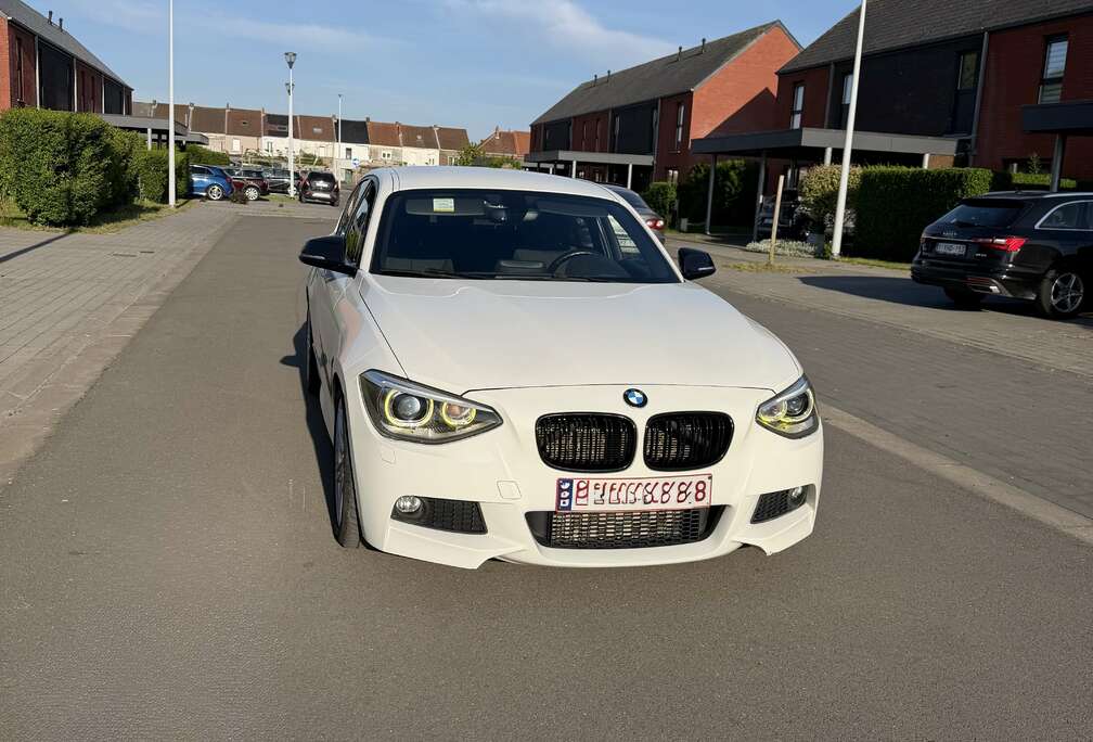 BMW 116i 136 ch Sport A