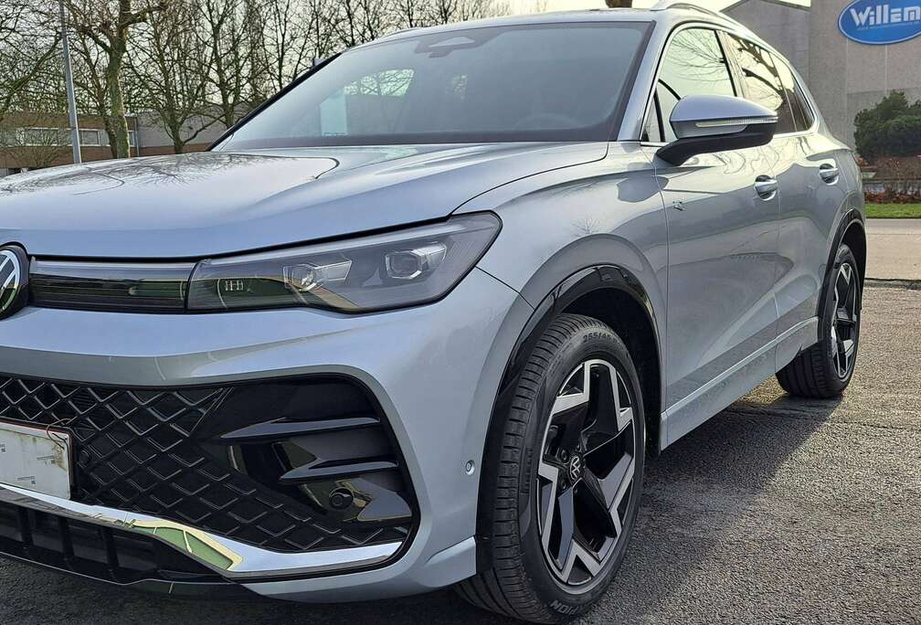 Volkswagen 1.5 eTSI mHEV ACT R-Line BusinessPremium*Leder*Cam*Trhk*Nav*Led plus*Gar*IQ drive*19\