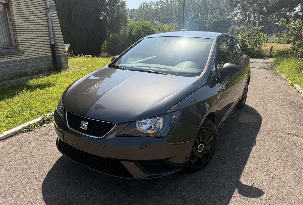 SEAT 1.2i Style + 1 jaar garantie