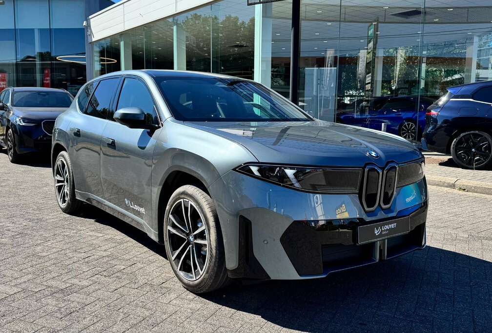 BMW TOWHOOK - 360° PARKING - SUNROOF