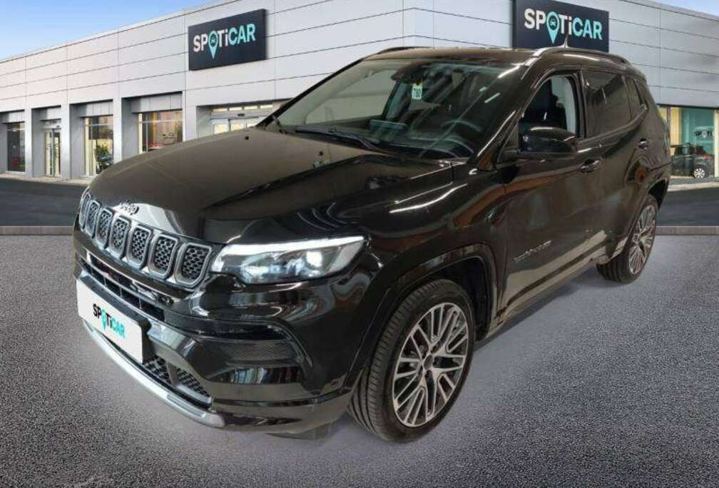 Jeep 2 1.5 e-Hyb Turbo T4 130 DCT7 48V Altitude