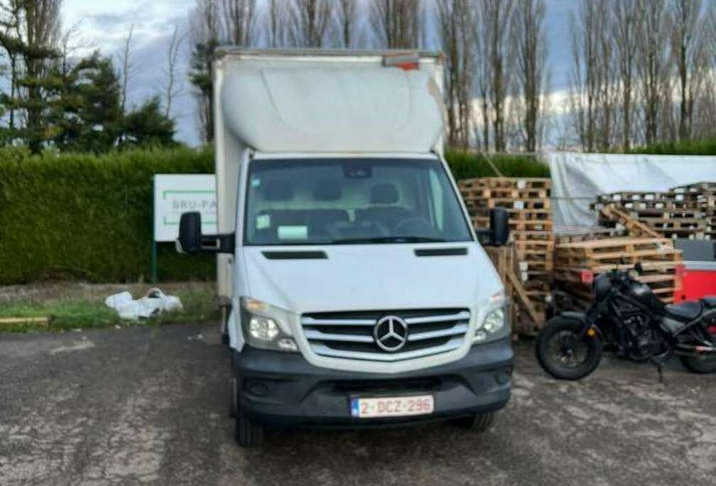 Mercedes-Benz 516 CDI A3 5.0T Perfect Box