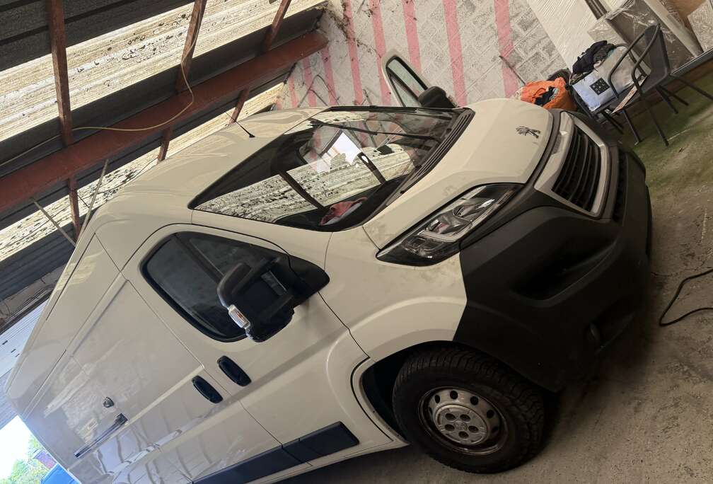 Peugeot TOLE 333 L3H2 3.0 HDi CONFORT