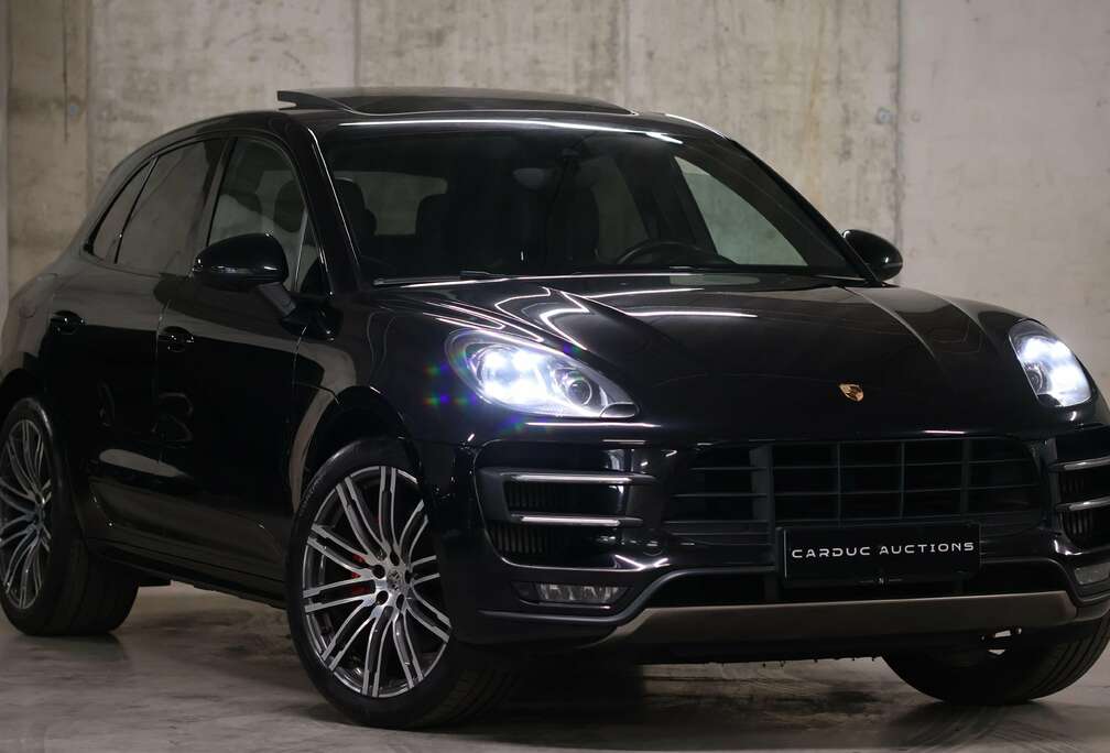 Porsche Macan Turbo PDK
