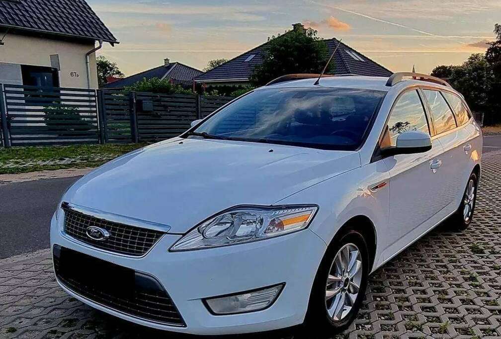 Ford Mondeo 1.8i 16v Ghia