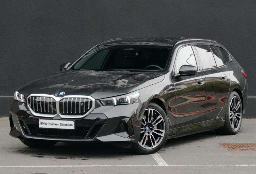 BMW eDrive40 Touring M Sport