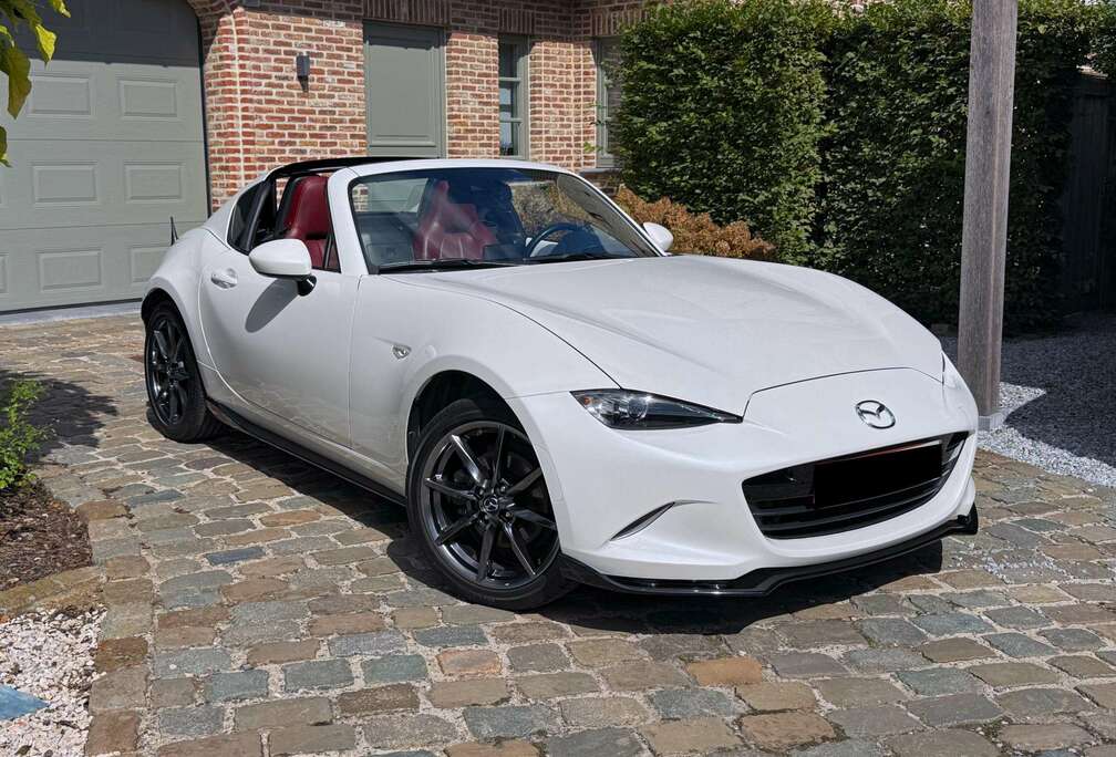 Mazda MX-5 2.0i Skyactiv-G Skycruise Takumi(EU6d)