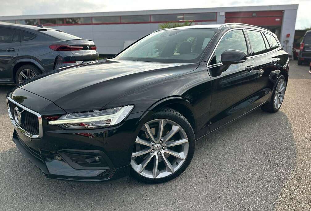 Volvo V60 2.0 B3 MHEV Momentum Pro Geartronic