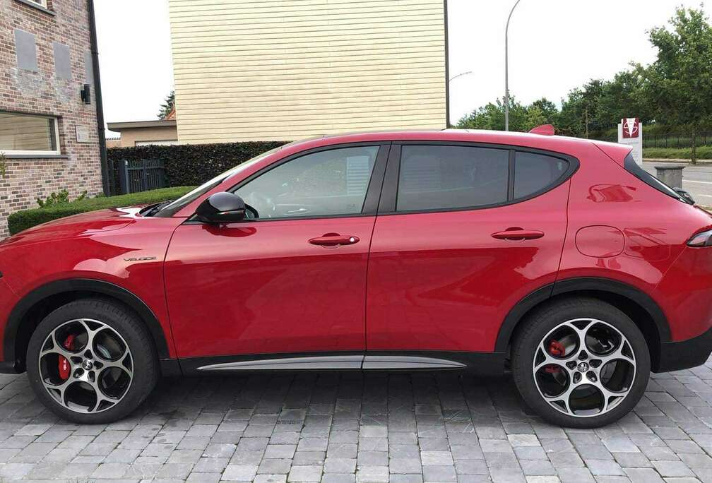 Alfa Romeo Tonale 1.3 VGT Plug-In-Hybrid Q4 Veloce