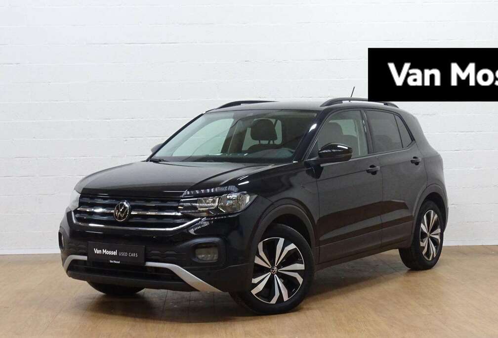 Volkswagen 1.0 TSI 70kW Active