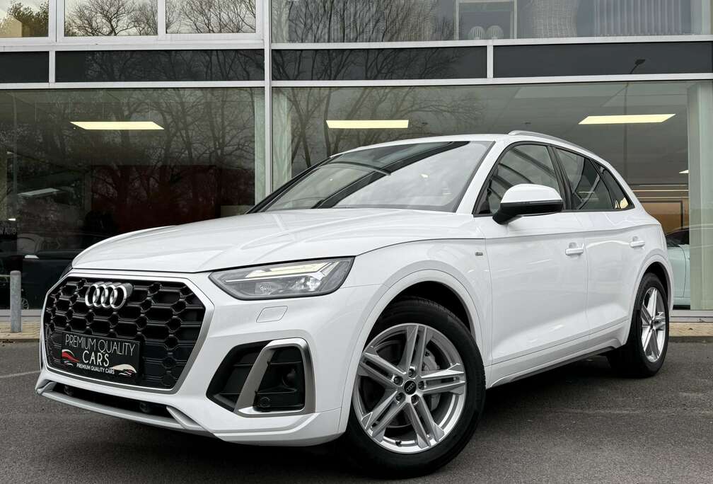 Audi S-LINE / ZETELVERWARMING / CAMERA / CARPLAY /