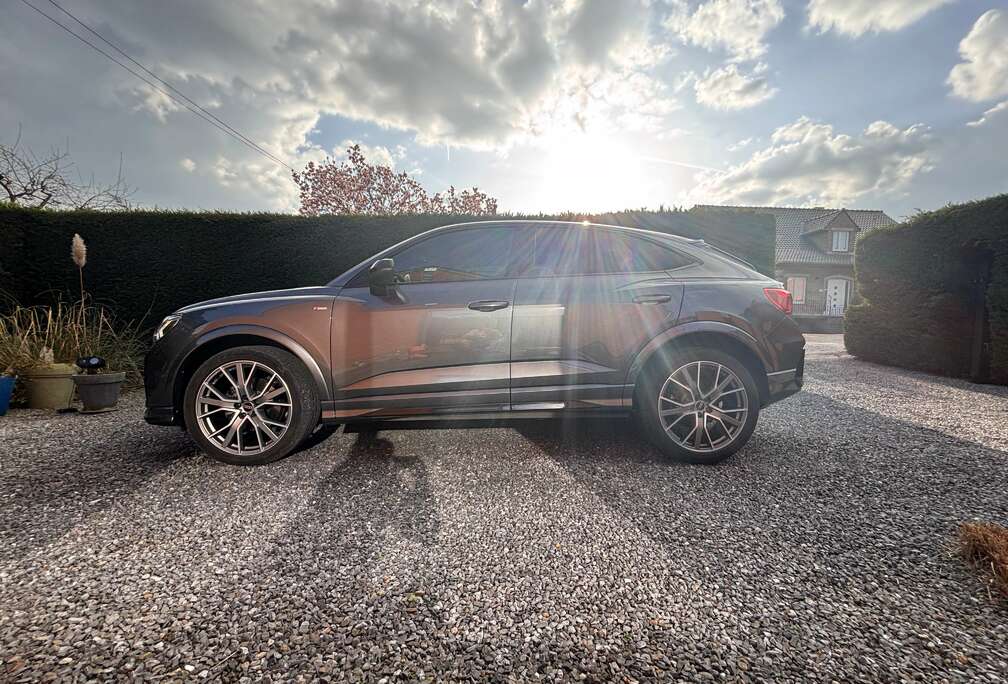 Audi Q3 35 TFSI Business Edition S line S tronic