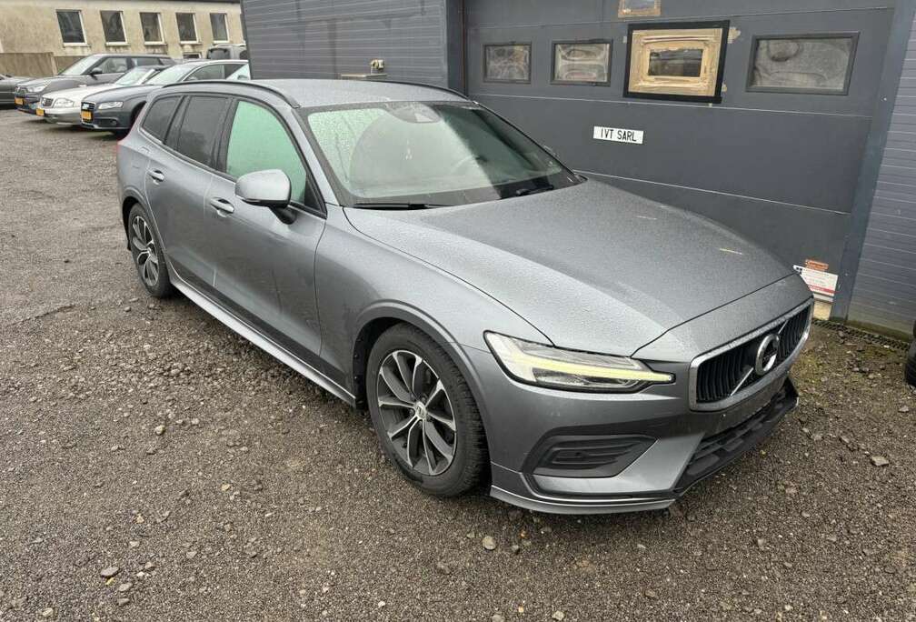 Volvo D3 150 MOMENTUM STYLING KIT