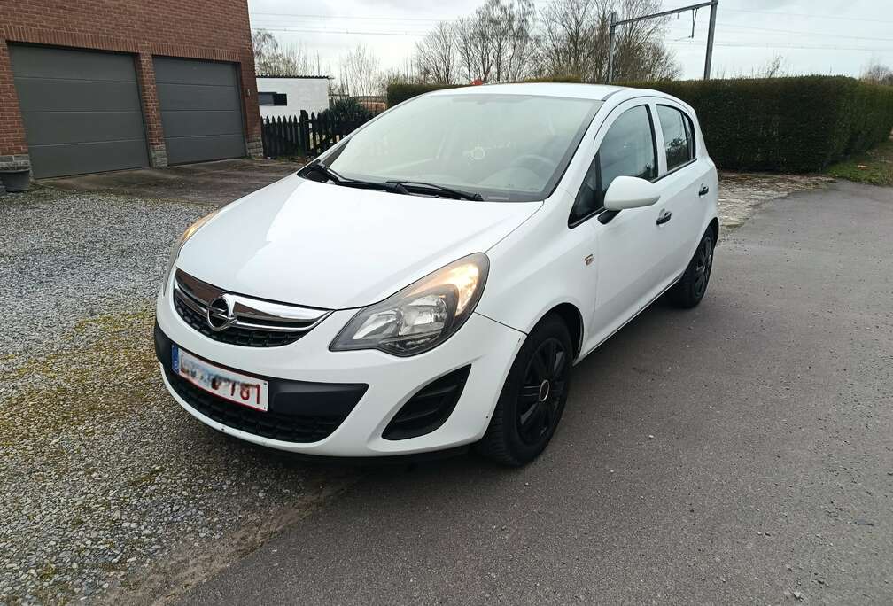 Opel Corsa 1.4i automatique