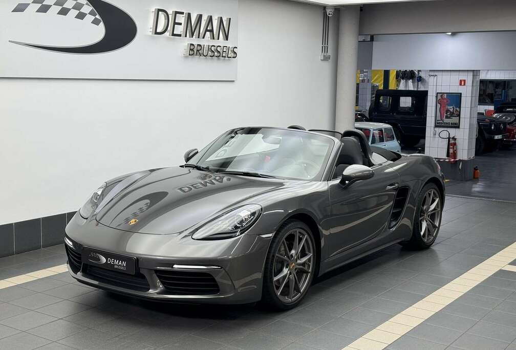 Porsche Boxster * PDK * Navi  * Sport Exhaust * BOSE sound