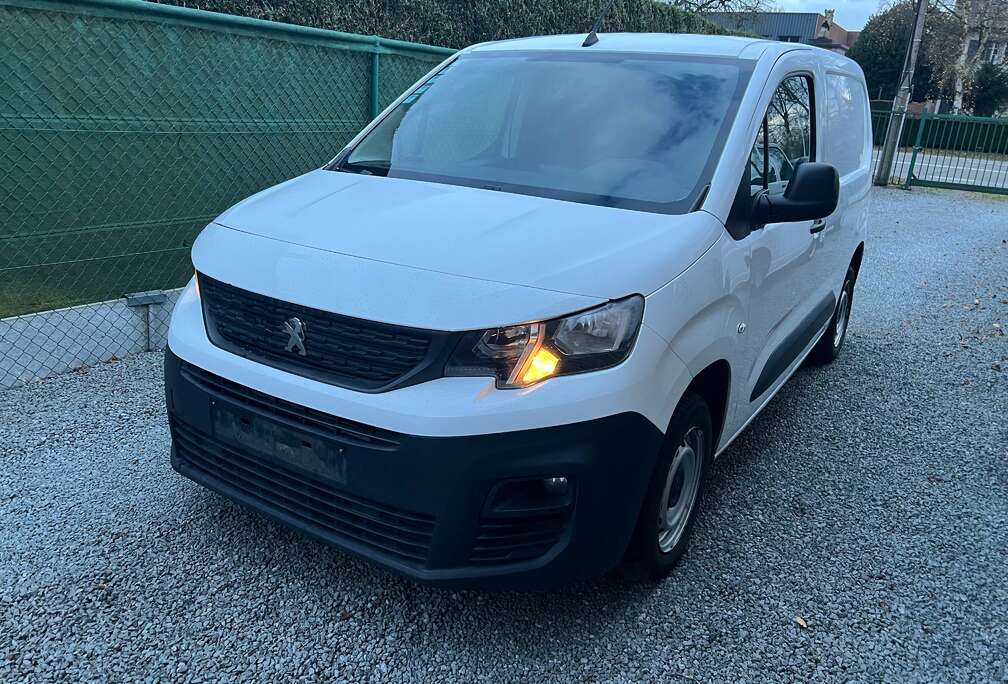 Peugeot bleu hdi Partner 1.5   Euro6