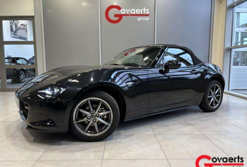 Mazda 1.5L SKYACTIV-G 132 hp 6MT Exclusive-line