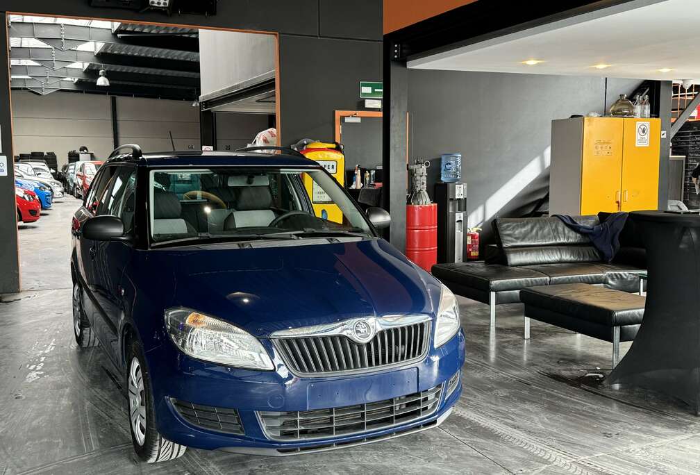 Skoda SW 1.2i - A/C - RADIO CD/MEDIA - EURO 5b - MANUEL