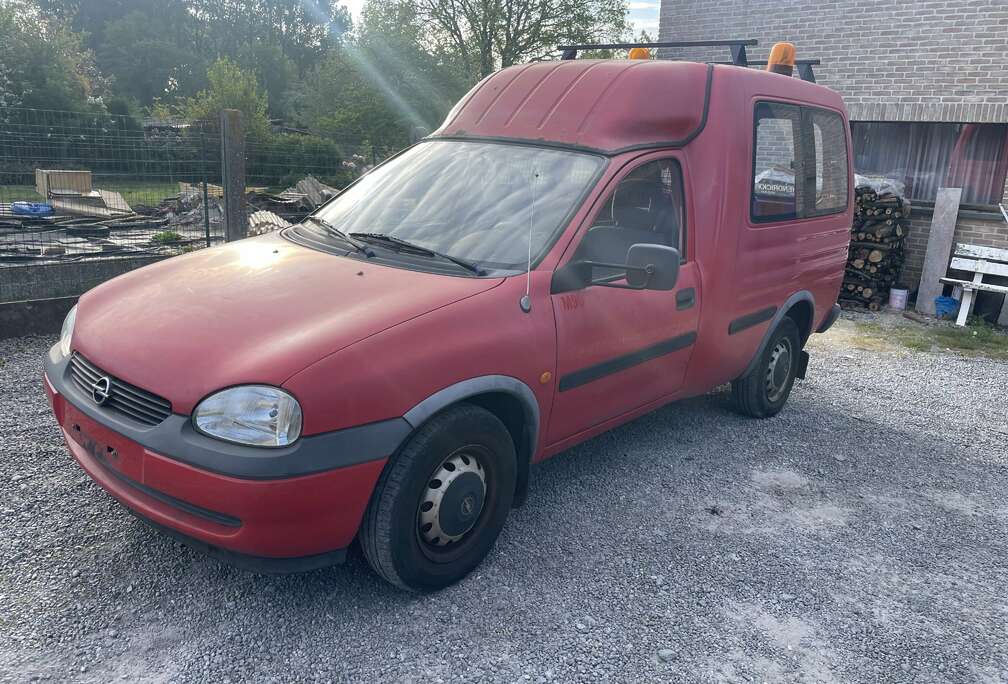 Opel 1.4 Benzine Lichte Vracht