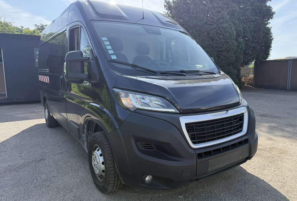 Peugeot 2.2 BlueHDi